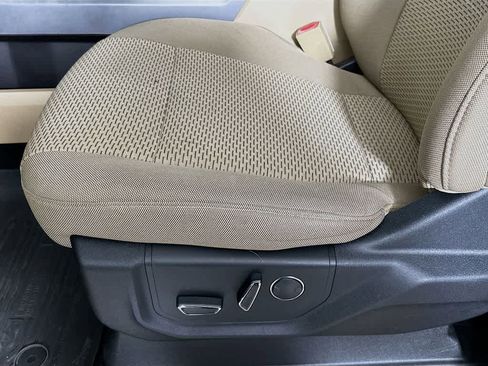 Used 2018 Ford F150 XLT w/ Equipment Group 302A Luxury image 31