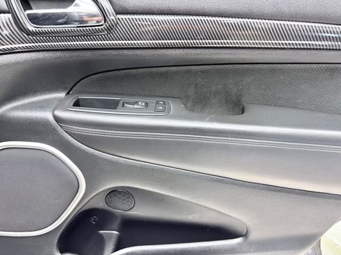 Used 2014 Jeep Grand Cherokee SRT8 w/ Luxury Group II image 18