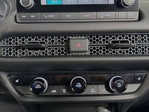 Certified 2023 Honda HR-V Sport image 17