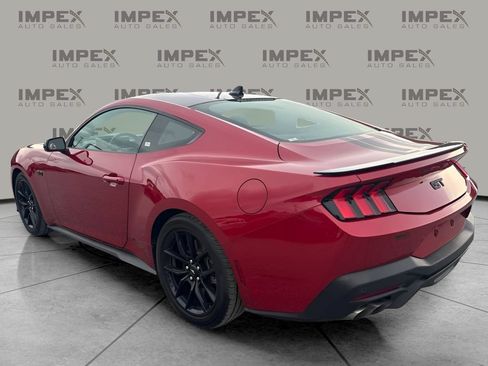Used 2024 Ford Mustang GT RWD image 2