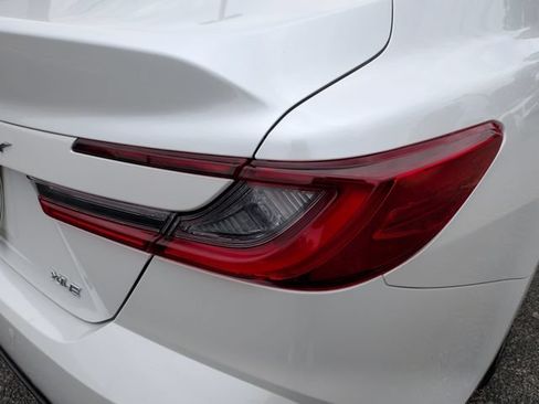 Used 2025 Toyota Camry XLE w/ Premium Plus Package FWD image 12