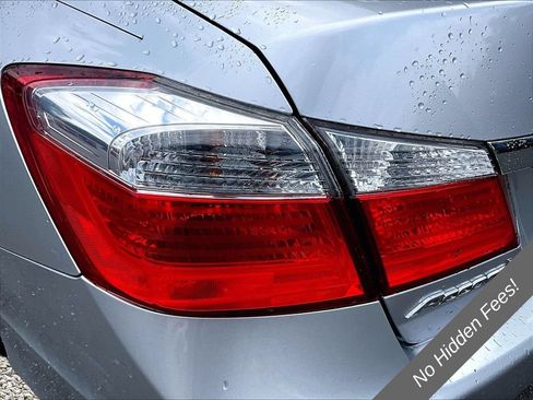 Used 2014 Honda Accord LX image 21