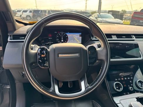 Used 2019 Land Rover Range Rover Velar R-Dynamic SE AWD/4WD image 14