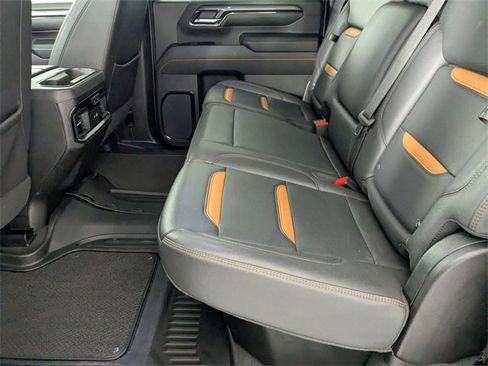 Certified 2024 GMC Sierra 2500 AT4 w/ Technology Package image 28