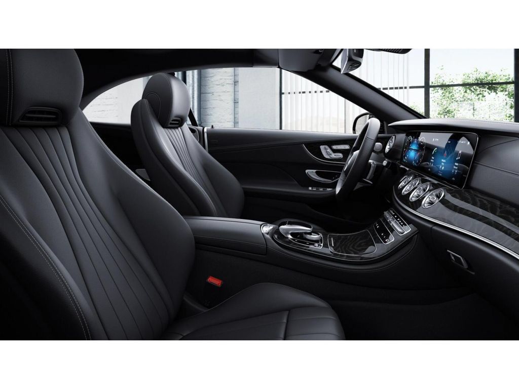 Used 2022 Mercedes-Benz E 450 Cabriolet image 4