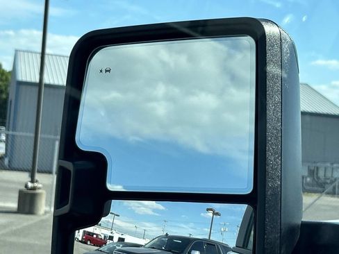 Used 2024 Chevrolet Silverado 2500 Custom w/ Custom Value Package AWD/4WD image 20