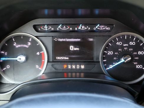 Used 2020 Ford F250 XLT w/ FX4 Off-Road Package AWD/4WD image 25