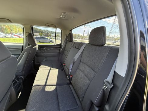 Used 2021 Honda Ridgeline Sport image 32