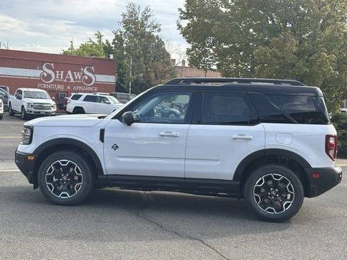 New 2025 Ford Bronco Sport Outer Banks w/ Outer Banks Tech Package+ image 6