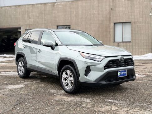 Used 2023 Toyota RAV4 XLE w/ Convenience Package AWD/4WD image 8