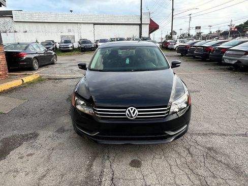 Used 2014 Volkswagen Passat 1.8T S FWD image 8