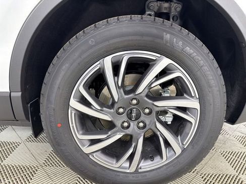 New 2026 Lincoln Corsair Premiere image 29