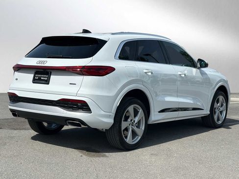 New 2025 Audi Q5 Premium Plus image 5
