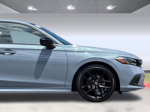 Used 2024 Honda Civic Sport image 33