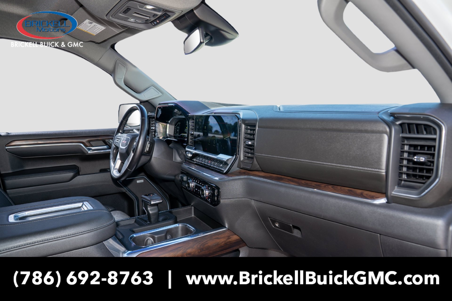 Used 2022 GMC Sierra 1500 SLT w/ SLT Premium Plus Package AWD/4WD image 23