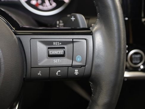 Used 2023 Nissan Pathfinder SL image 36