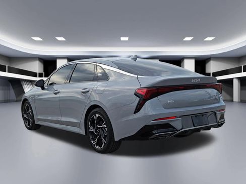 Certified 2025 Kia K5 GT-Line image 4