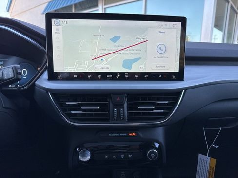 New 2025 Ford Escape SE w/ PHEV Premium Package image 36