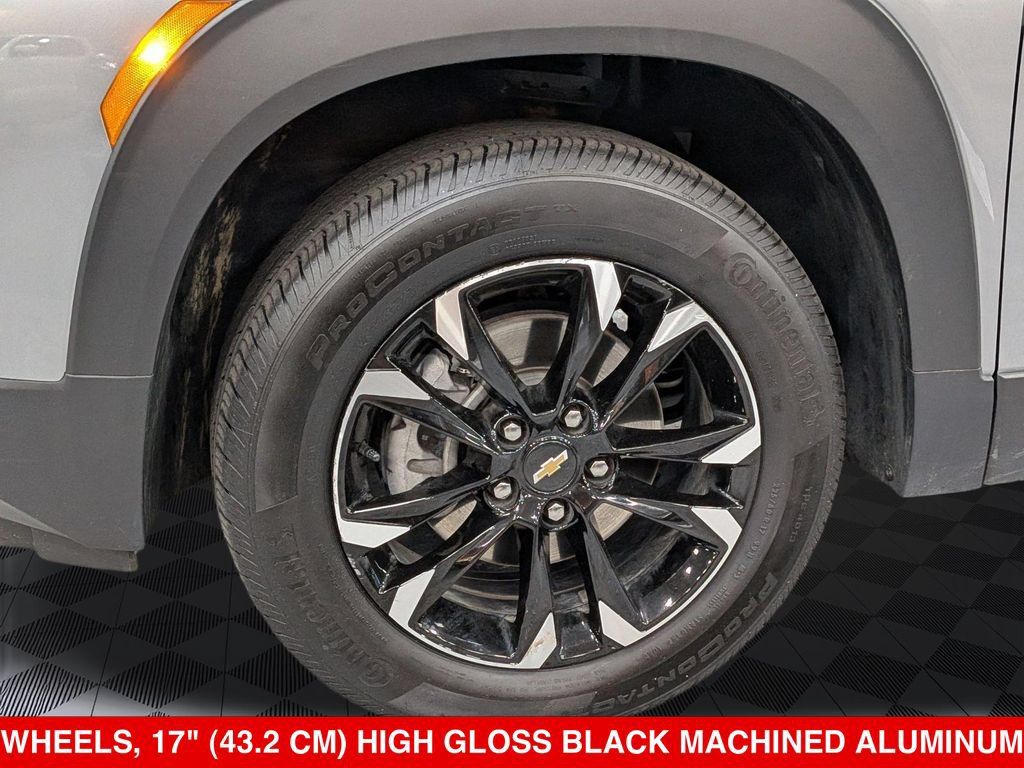 Used 2023 Chevrolet TrailBlazer LT w/ Convenience Package AWD/4WD image 10