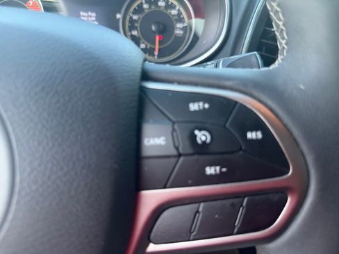 Used 2021 Jeep Cherokee Latitude Lux 80th Anniv w/ Quick Order Package 26U 80TH AWD/4WD image 23
