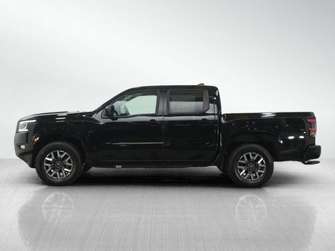 Used 2025 Nissan Frontier SL w/ Bed Access Package AWD/4WD image 2