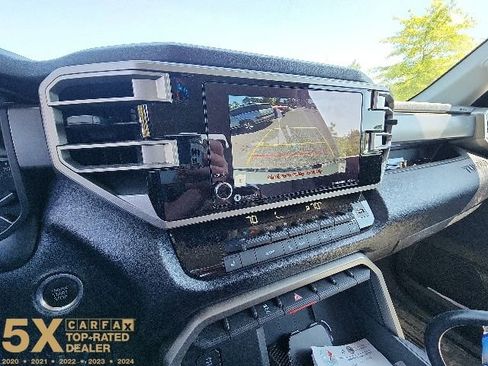 Used 2024 Toyota Tundra SR5 w/ SR5 Premium Package AWD/4WD image 28
