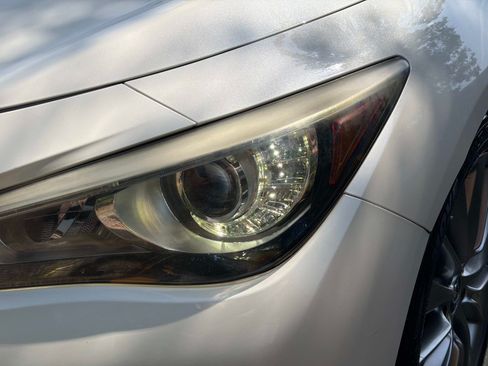 Used 2018 INFINITI Q50 Luxe w/ Cargo Package (L95) RWD image 9