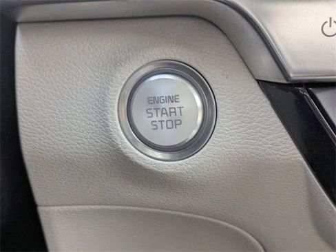 Used 2020 Kia Telluride SX w/ SX Prestige Package image 37