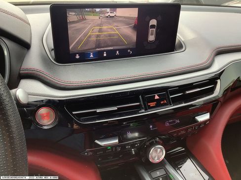 Used 2022 Acura MDX A-Spec image 9