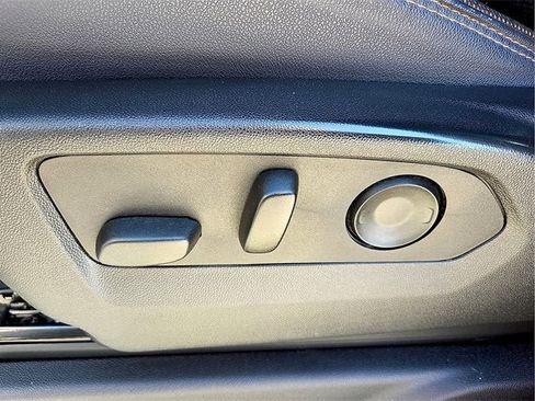 Certified 2023 Chevrolet Silverado 1500 High Country image 17