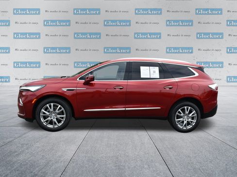 Used 2023 Buick Enclave Essence w/ Experience Buick Package FWD image 10