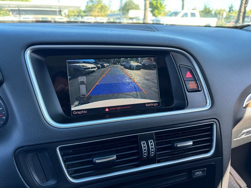 Used 2016 Audi Q5 2.0T Premium Plus w/ Technology Package AWD/4WD image 20