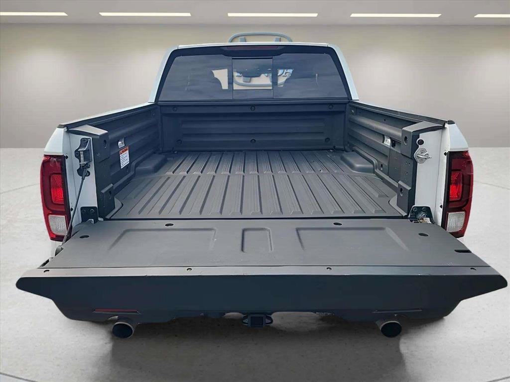 Used 2023 Honda Ridgeline RTL-E image 9