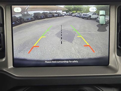 Used 2025 Ford Bronco Outer Banks image 19