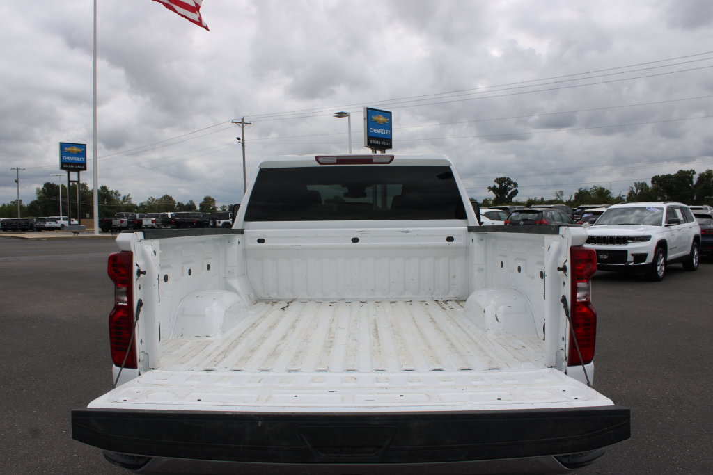 Used 2025 Chevrolet Silverado 2500 LT w/ Convenience Package AWD/4WD image 14