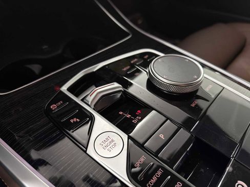 New 2026 BMW X5 xDrive40i w/ M Sport Package image 16