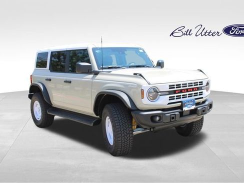 New 2026 Ford Bronco Heritage Edition AWD/4WD image 2