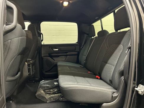 New 2026 RAM 1500 Express AWD/4WD image 8