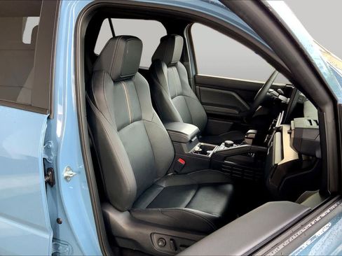 Used 2026 Toyota 4Runner Limited RWD image 9