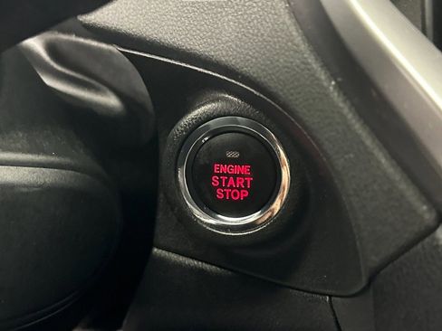 Used 2021 Subaru Ascent Premium w/ Convenience Package image 22