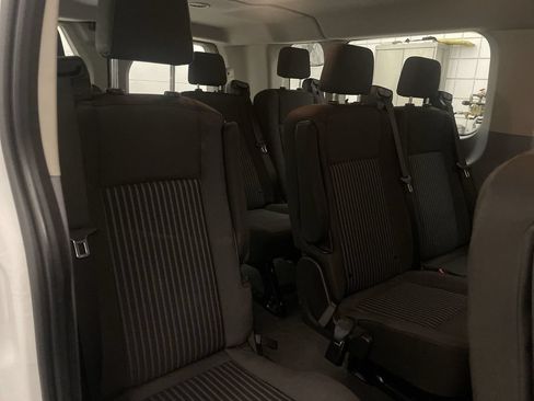 Used 2019 Ford Transit 350 XLT RWD image 25