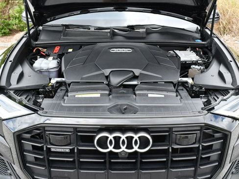 Used 2020 Audi Q8 Premium Plus w/ Premium Plus Package AWD/4WD image 77