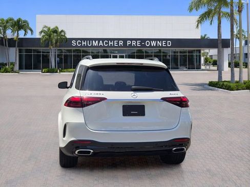 Used 2025 Mercedes-Benz GLE 450e 4MATIC image 6