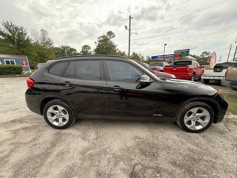 Used 2015 BMW X1 sDrive28i image 3