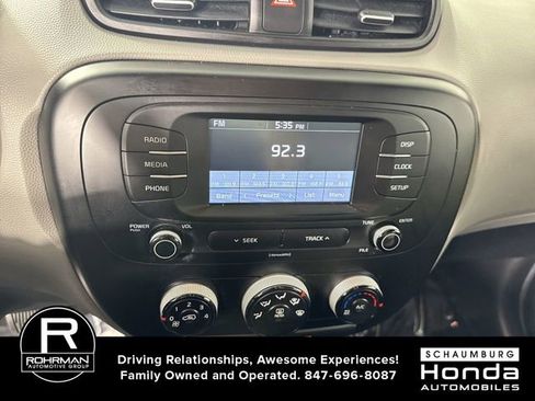 Used 2017 Kia Soul w/ Convenience Package FWD image 6