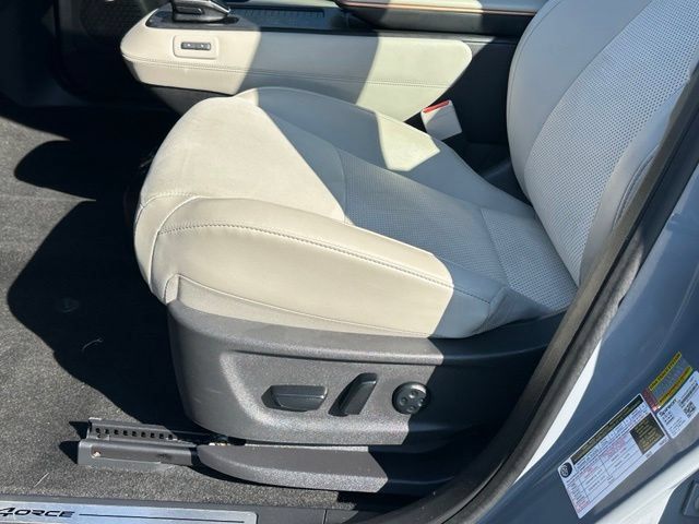 Certified 2024 Nissan Ariya AWD image 22