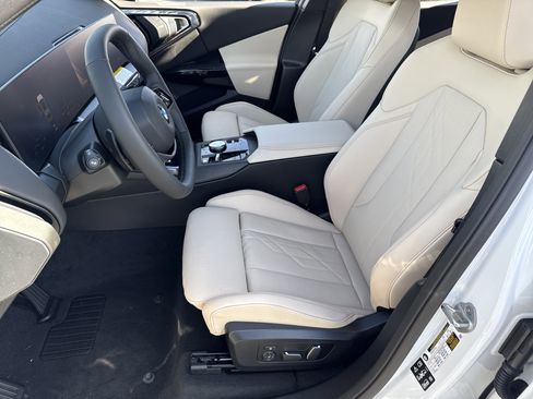 New 2026 BMW X3 xDrive30 w/ Premium Package image 13