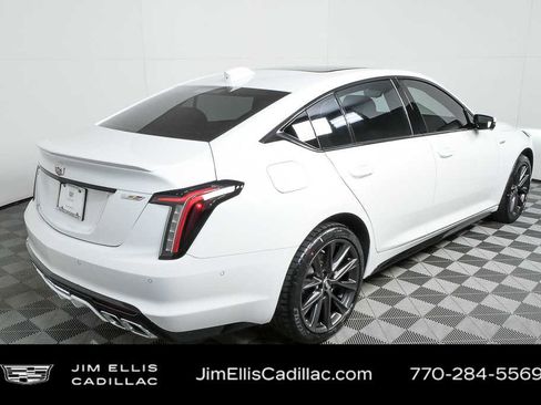 New 2026 Cadillac CT5 V image 3