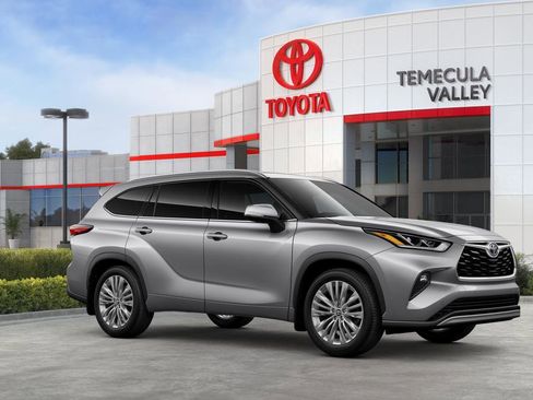 New 2025 Toyota Highlander Platinum image 28