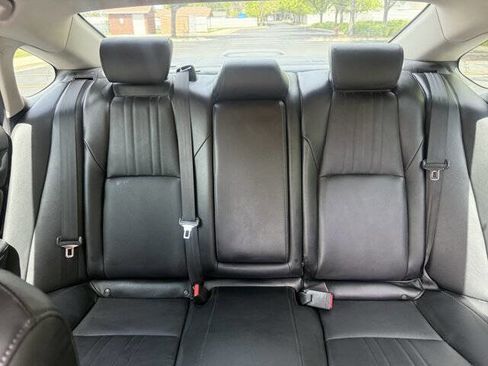 Used 2021 Honda Accord Touring image 14